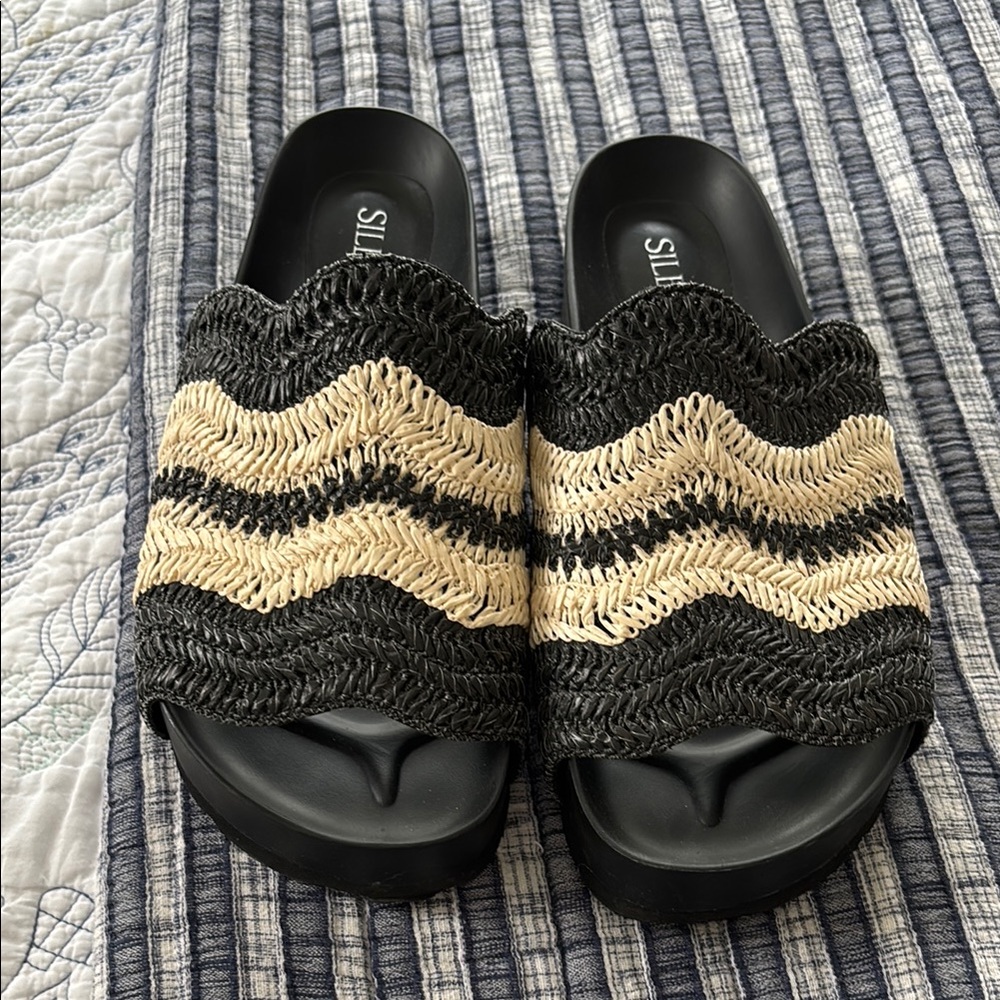 Cream and Black Chevron Woven Sandals